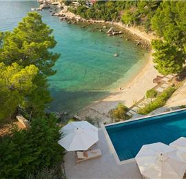 5 bedroom villa with infinity pool and sea views Hvar Town, sleeps 10